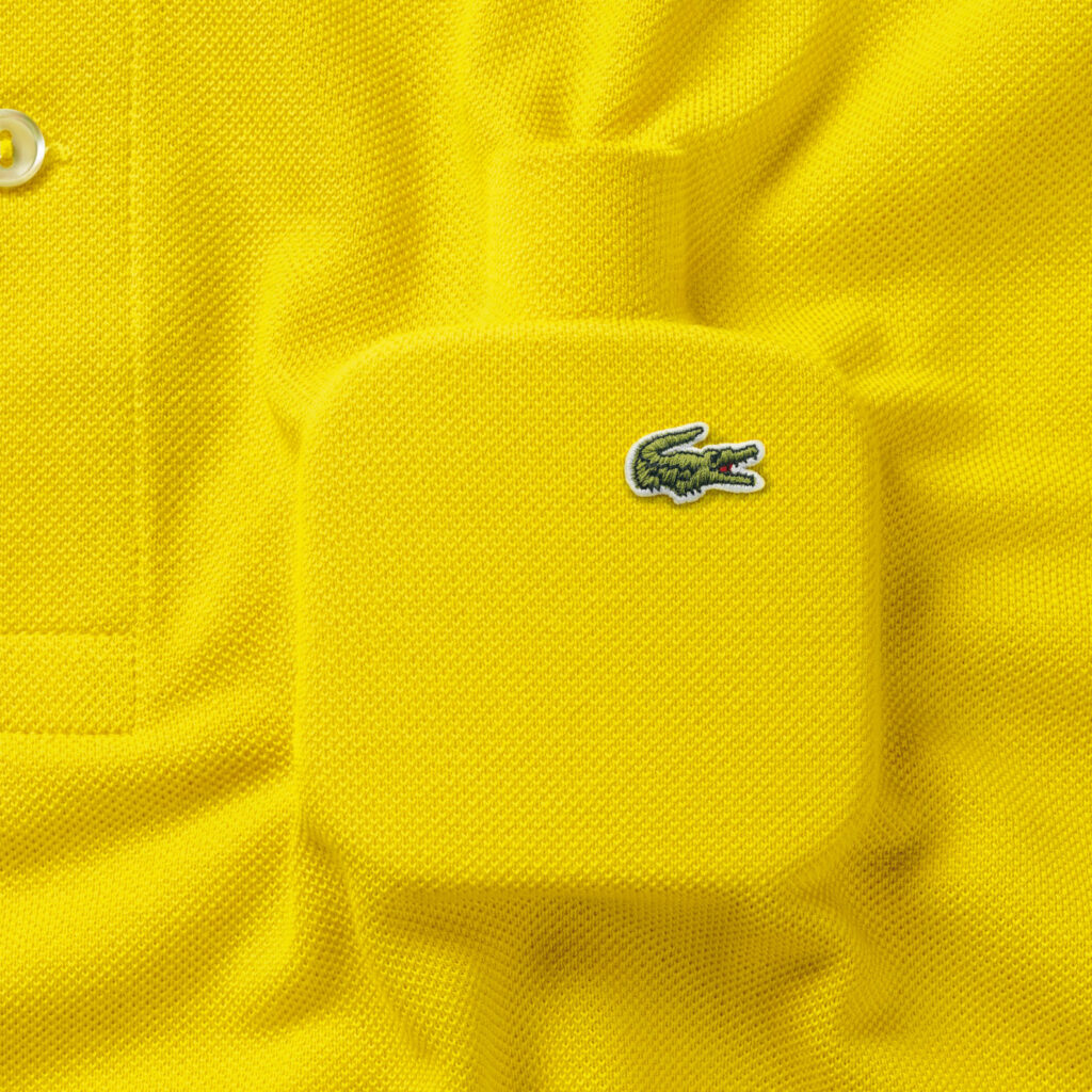 Lacoste Jaune.