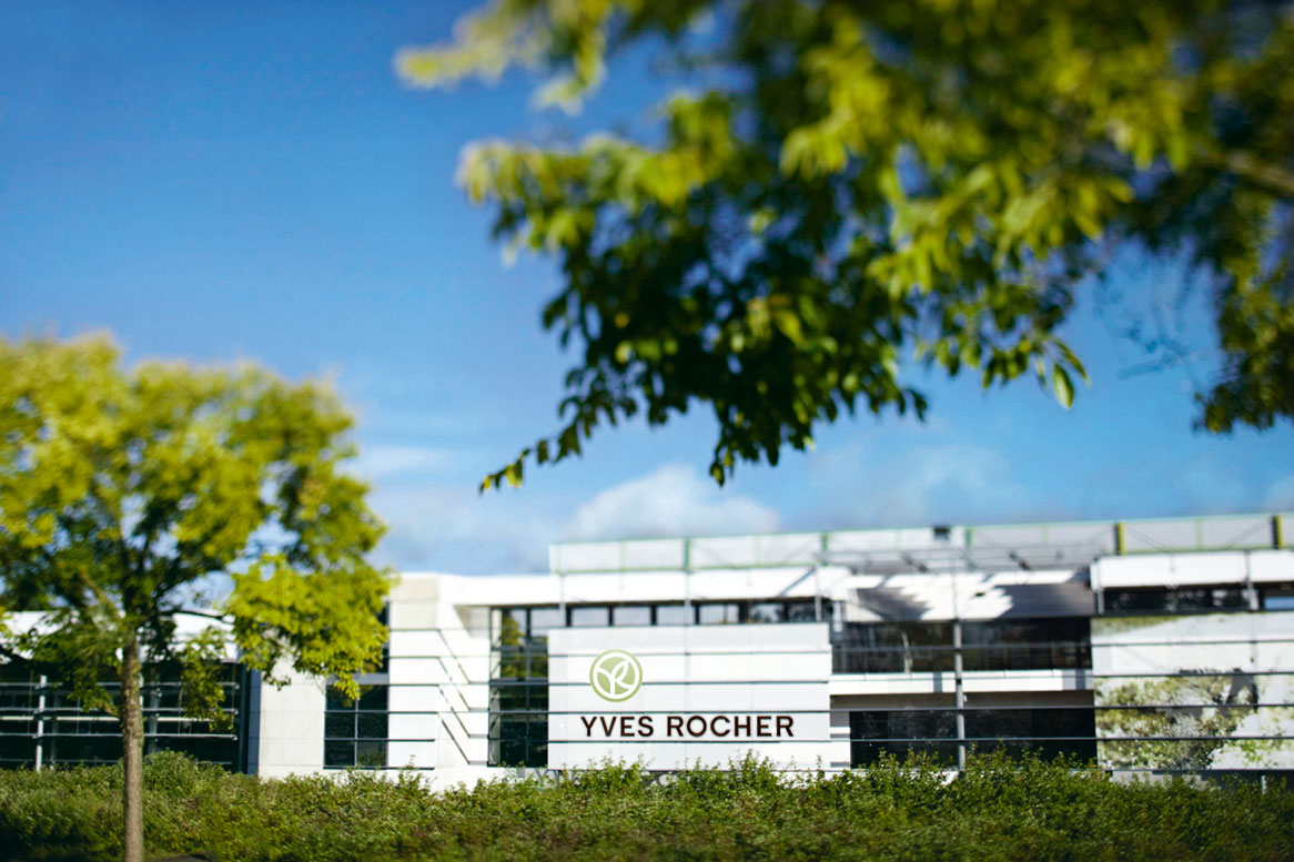 Fábrica de Yves Rocher en La Gacilly (Francia).