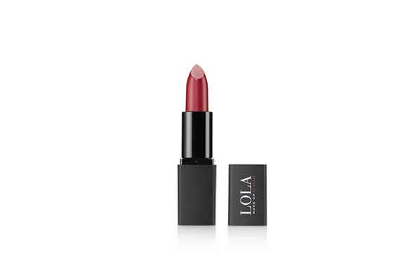 LOLA Make up, Colección Hynotic, Intense Colour Lipstick 013 Cashmere Berry
