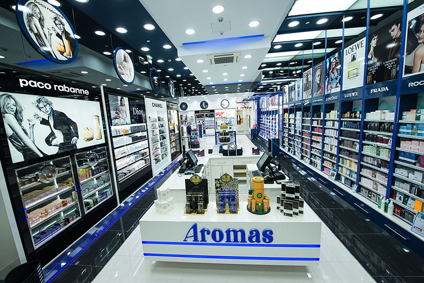 Perfumería Aromas en Faro, la primera de la cadena en Portugal.