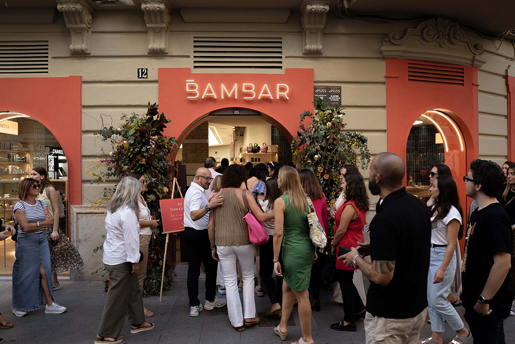 Perfumería Bambar, Paco Perfumerías inaugura Bambar en Valencia