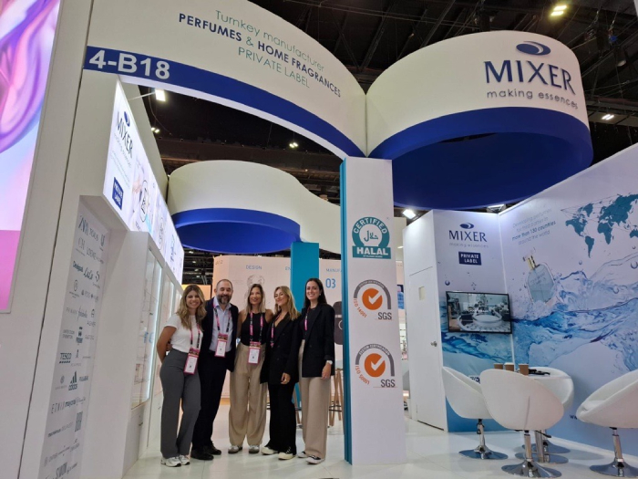 Mixer & Pack Beauty World Middle East 2024